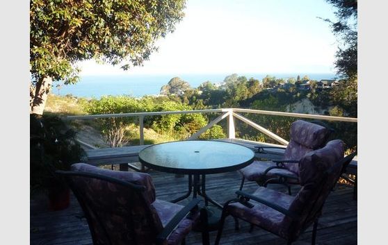 Elevated Sea Views and Native Bush