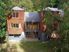 NESTLED IN ARTHURS POINT