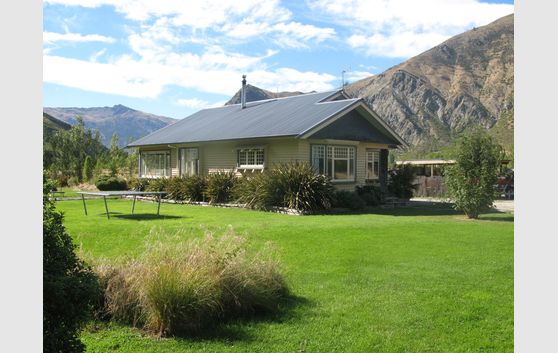 GIBBSTON COUNTRY