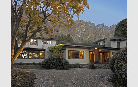 Remarkables Lodge, Kingston Road, Queenstown