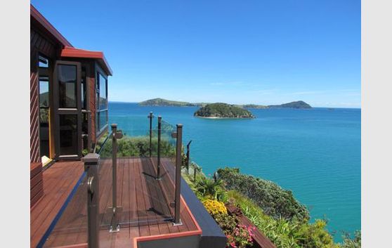 COASTAL PARADISE