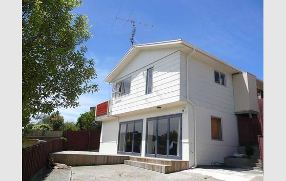 Sunny, Convenient & Comfortable