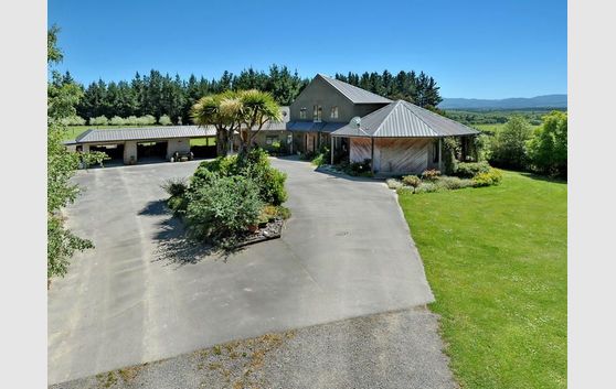 Fabulous 20 Hectares - Farm - Land Bank or Subdivide!