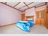 5 Bedrooms & a self contained apartment!