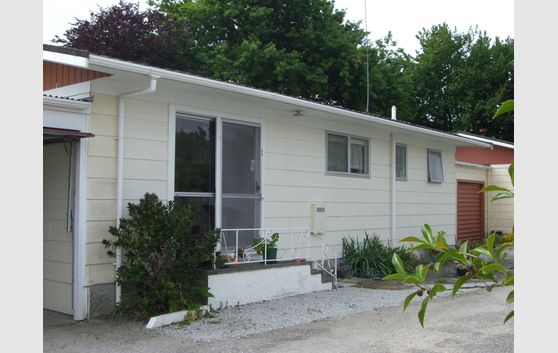 MANGAPAPA LOCATION! PRICE REDUCTION!