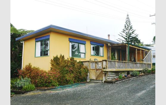RUSTIC FAMILY LIVING