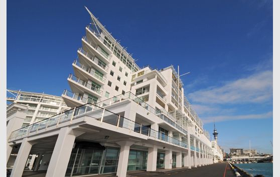 Overseas Vendor Says Sell - Leasehold Opportunity