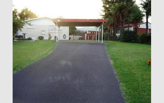 Melville Location