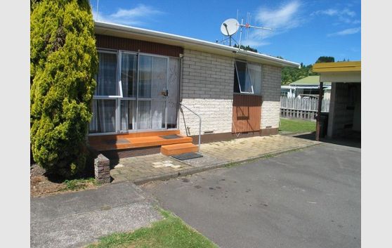 Unit Close to Town