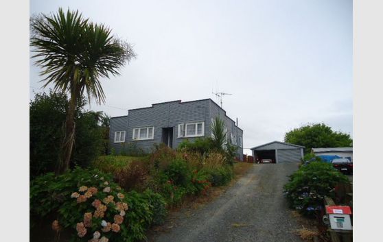 CLOSE TO TOWN
