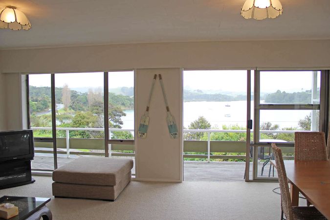 sandspit 3房 3 bedroom, 2 bath sandspit, waterviews $480