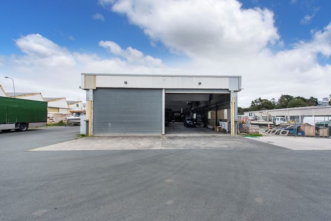 henderson large henderson land holding