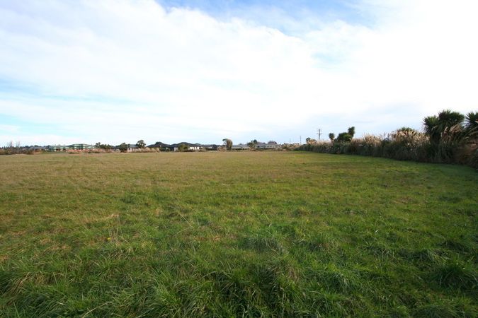 invercargill central exclusive subdivision!