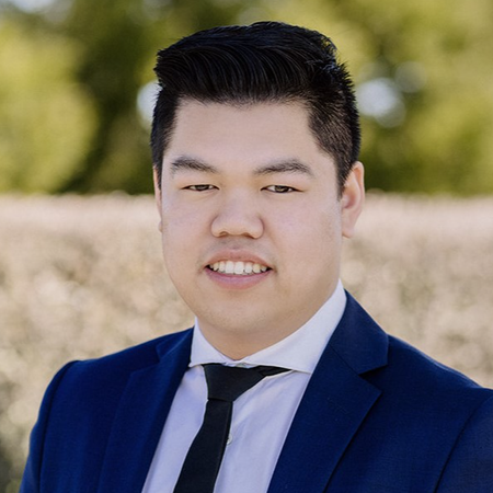 Michael Chau